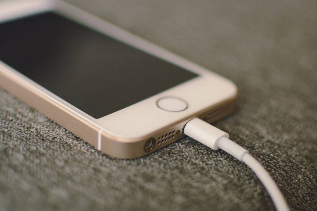 Ways To Maintain Your IPhones Battery Health Things You Should Know 1024x682 
